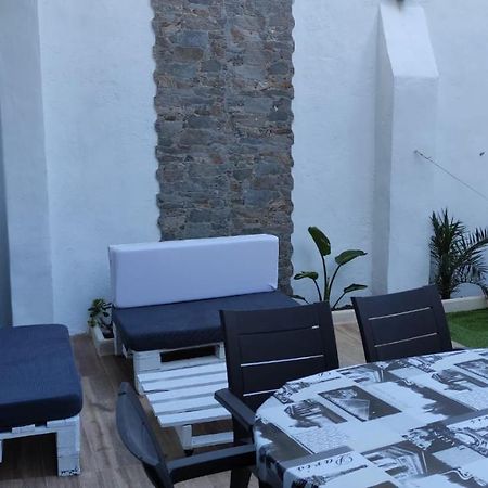 Malvarosa Beach Private Garden Apartment Valencia Exterior photo